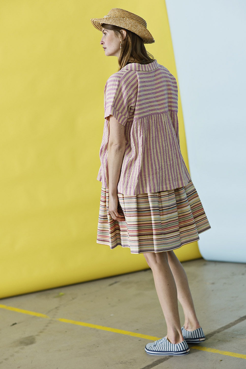 mc881a-rose-white-striped blouse-buttons-mcverdi-2