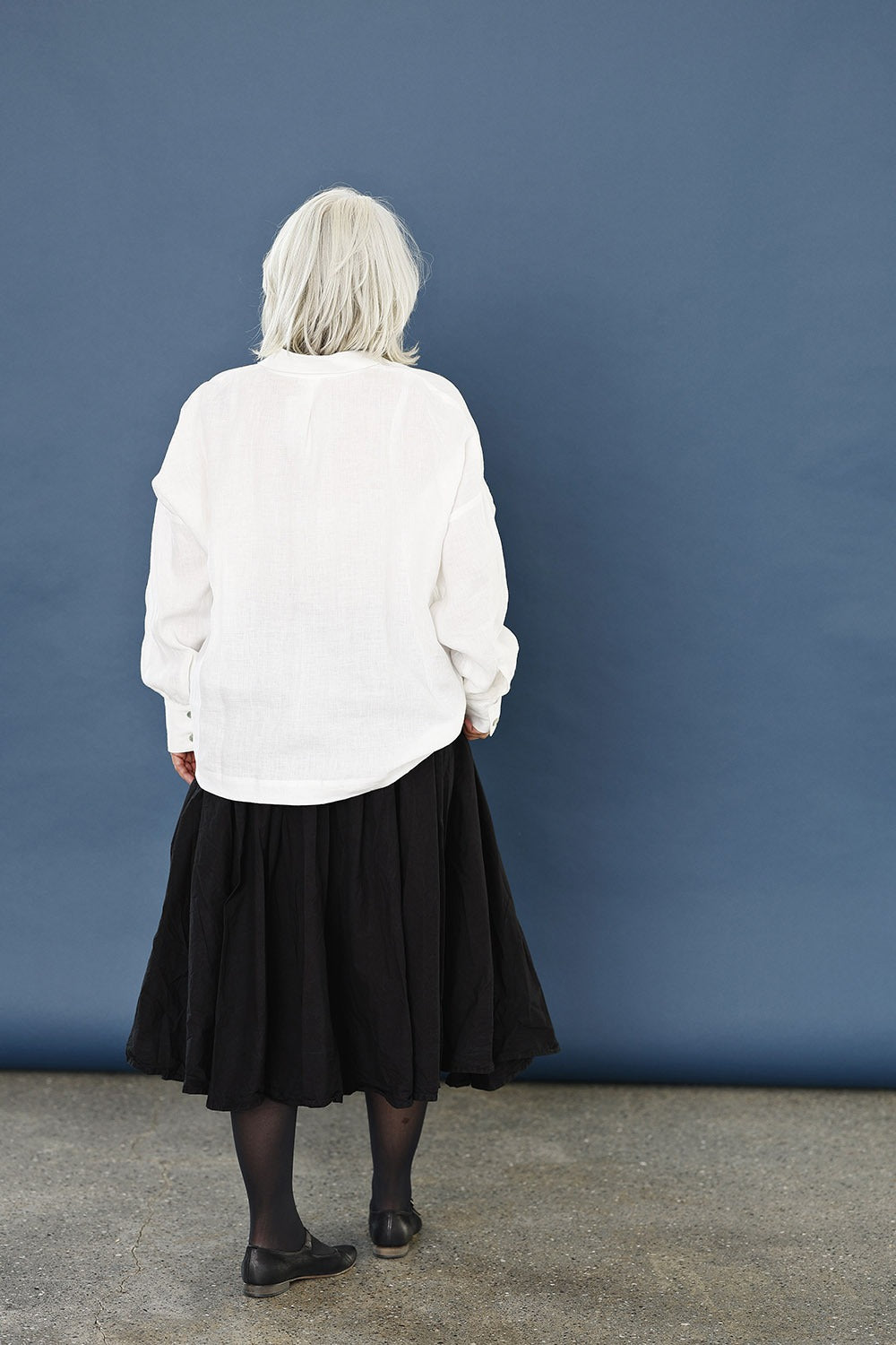 Mc882b-hvid hørskjorte-skjorte i hør-mcverdi-oversize- shirt-2