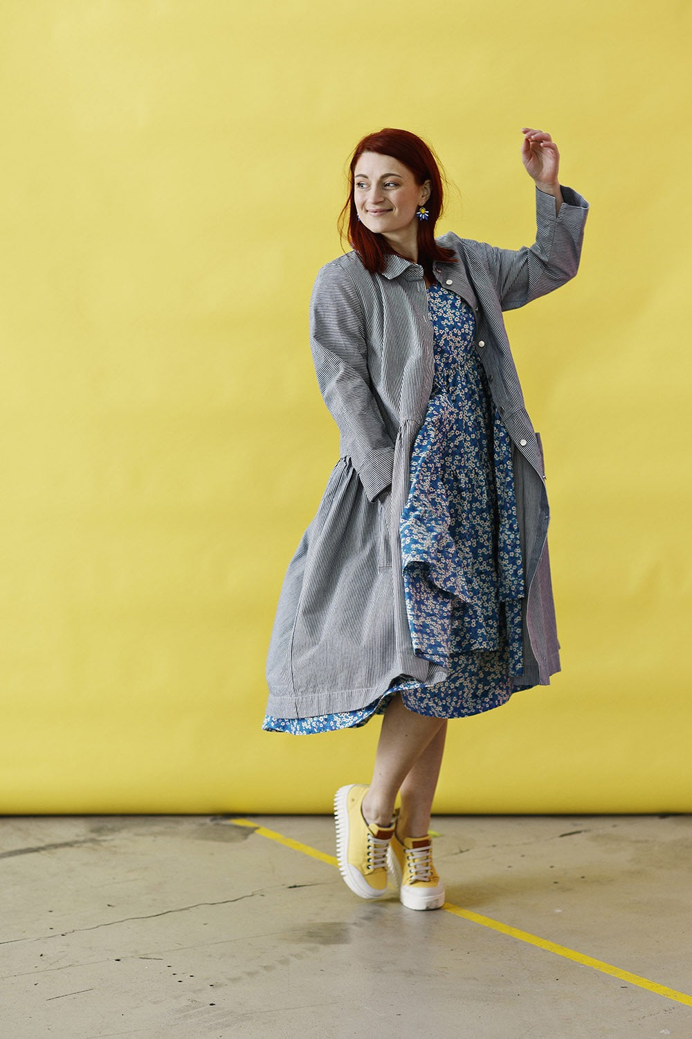 mc794d-bu-st-stribet denim frakke med rynk-mcverdi-6