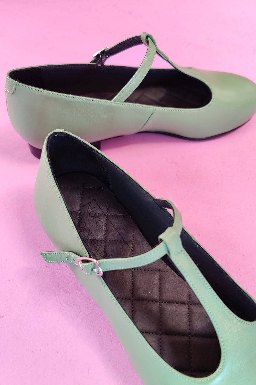 saga21-nordic-shoe-people-green-2