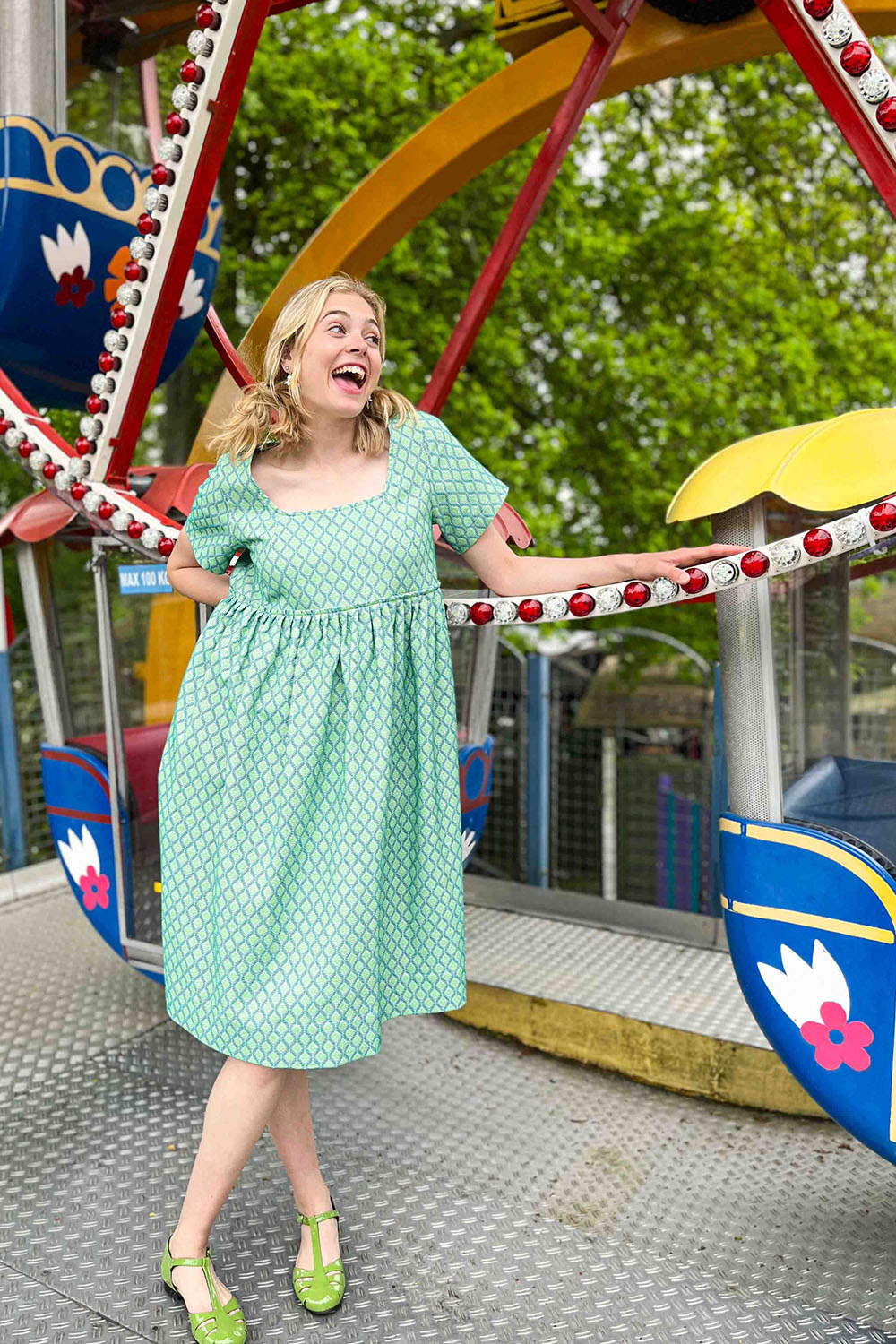 Mc886d-green-dress-harlekin-sommerdress