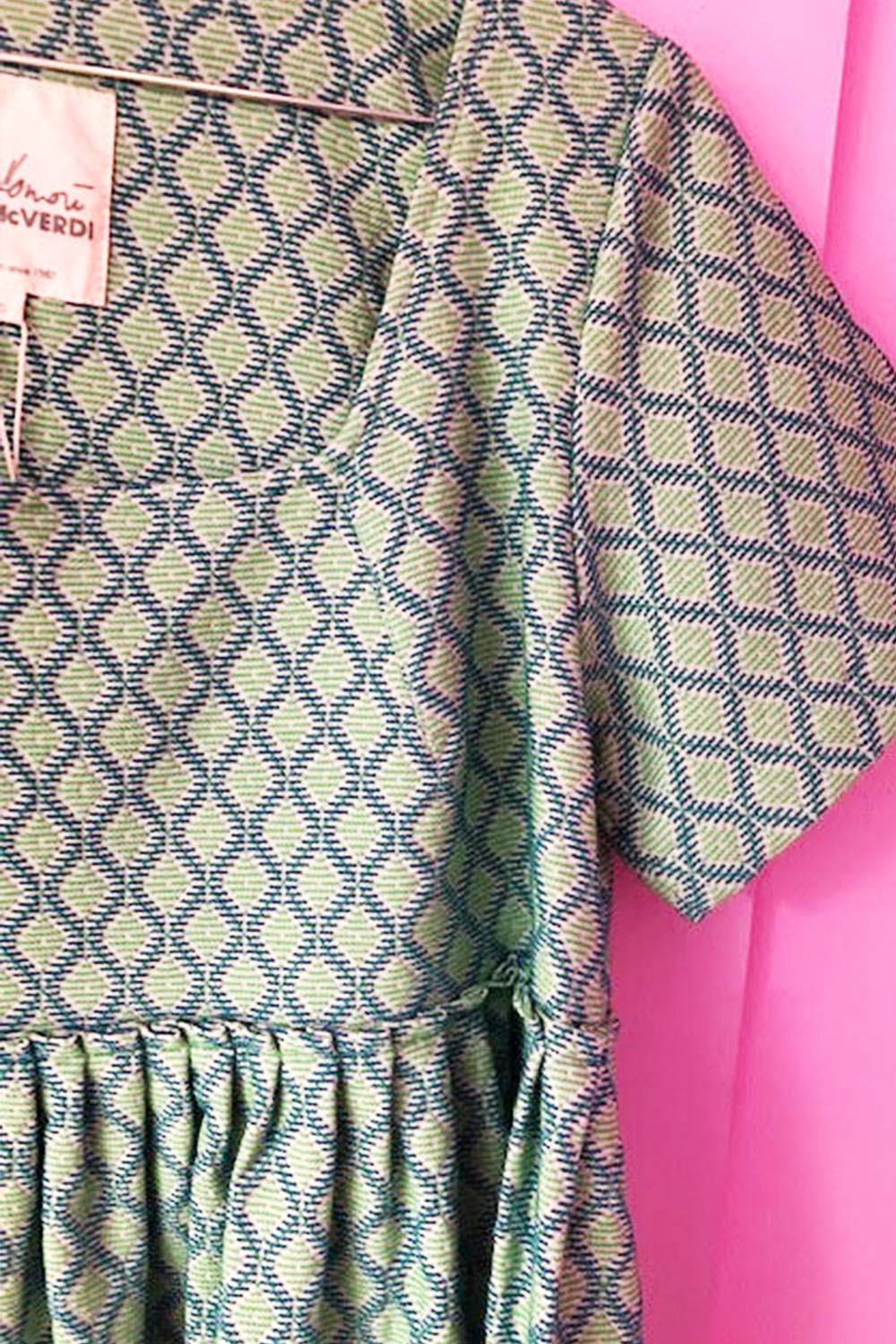 886d-harlekin-grøn-closeup