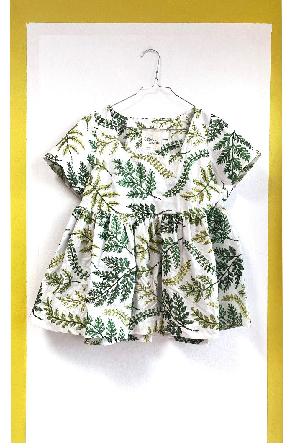 mc892a-bluse-med-broderi-embroidery-leaves-blouse-mcverdi