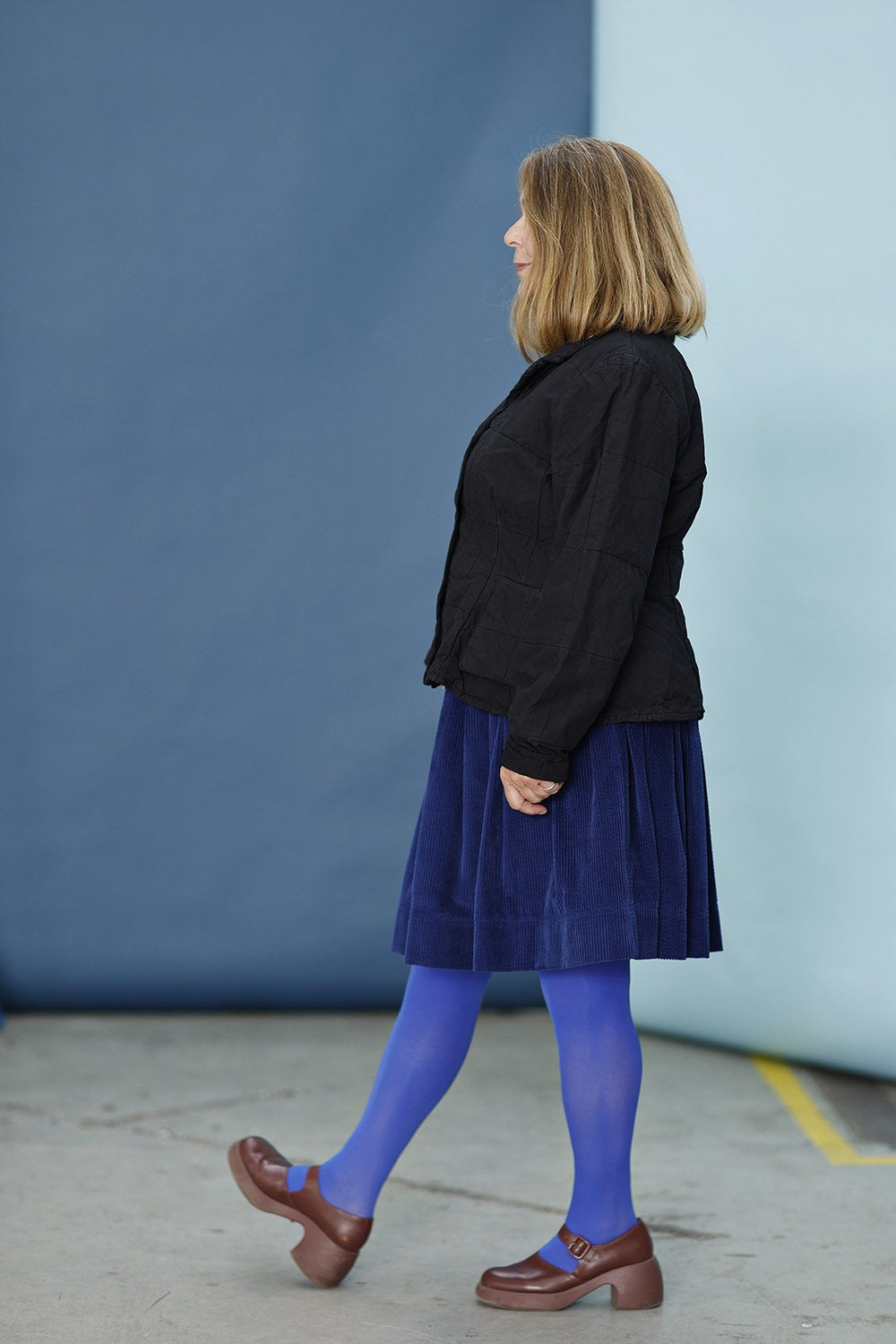 goldeselt-sort-jakke-kort-jacket-jacket-aw23-aurumm.privatsachen-5