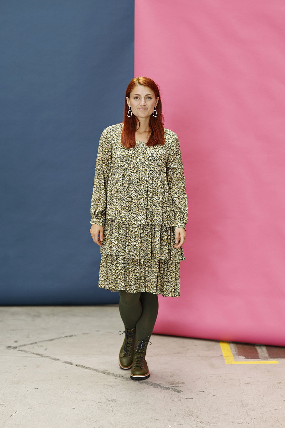 mc905c-green shades-dress ruffles-liberty print-vicose-mcverdi-kjole med flæser-4