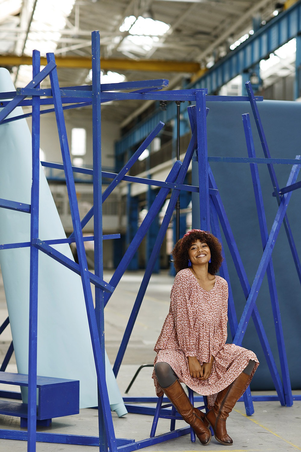 mc905c-pink orange shades-flower-print-mcverdi-kjole med flæser-6