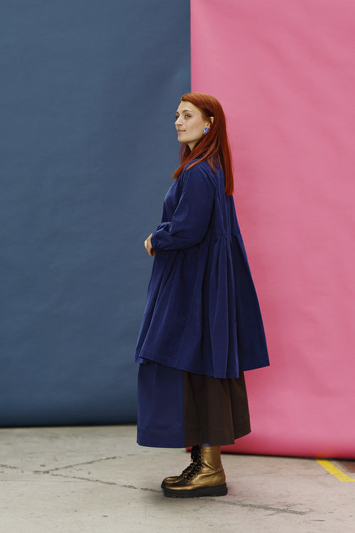 mc906b-blue babycord dress-mcverdi-button dress- fløjlskjole med knapper-blå