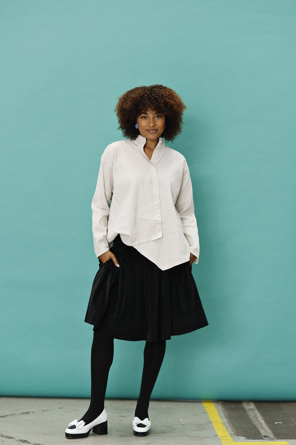 mc907e-black-corduroy-skirt-sort fløjlsnederdel-mcverdi-3
