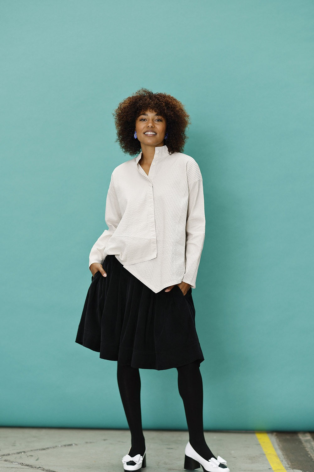 mc907e-black-corduroy-skirt-sort fløjlsnederdel-mcverdi-4