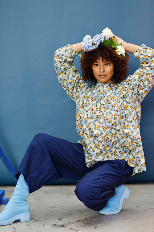 mc910b-blue-floral-blouse-mcverdi-liberty