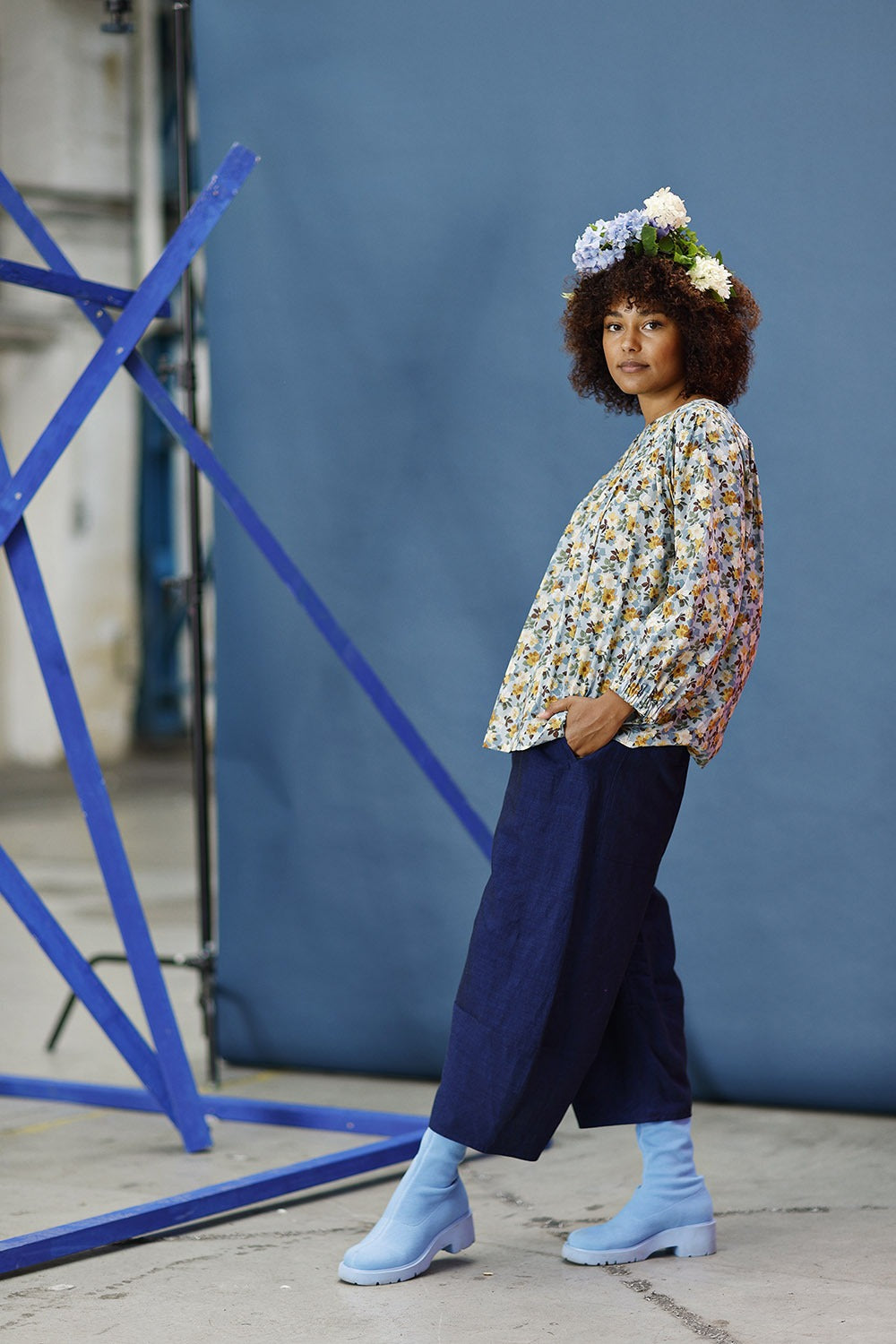 mc910b-blue floral blouse-mcverdi-liberty-bluse-4