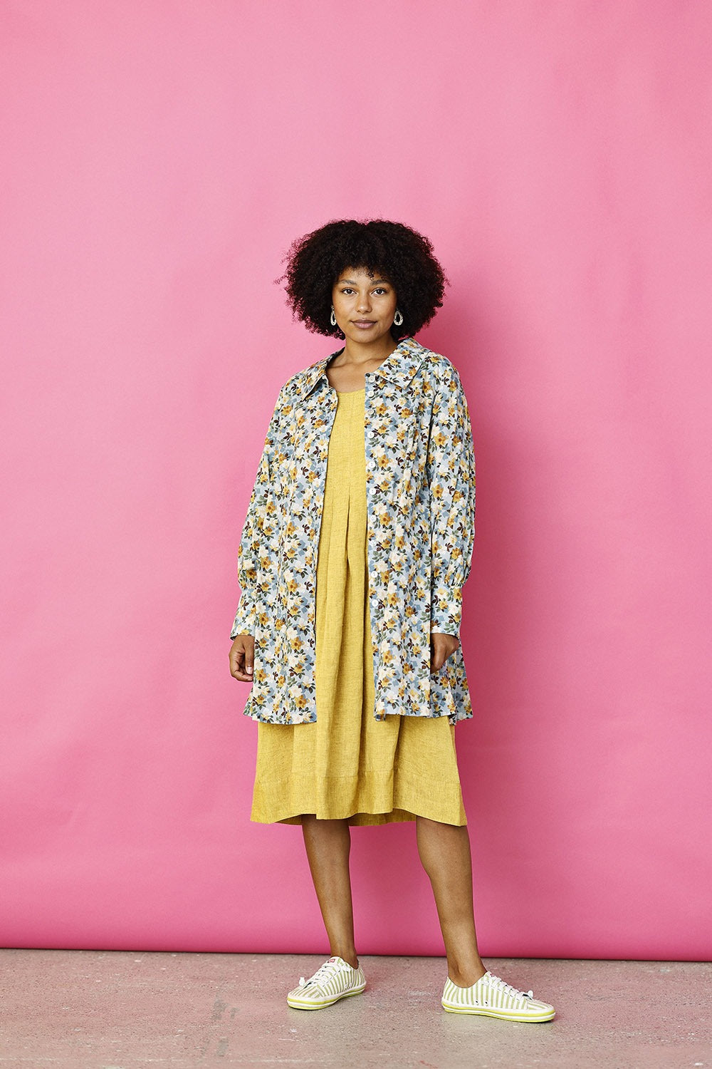 Mc910c-blue-flowerprint-blomsterprint-blomster-blue-blå-liberty-sommershirt