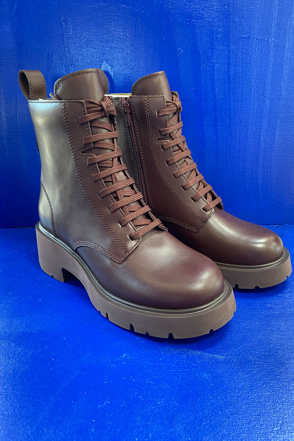 Boots-camper-wine-red-støvle-autumm-aw23-hiking