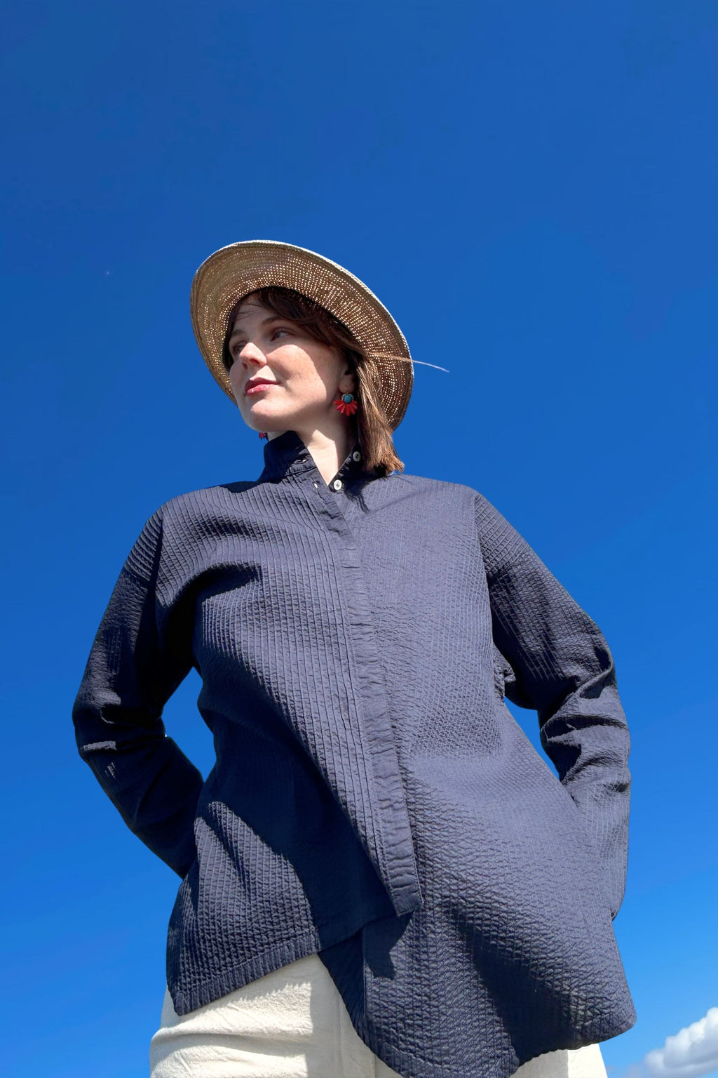 Deep gray YaccoMaricard shirt with asymmetrical closure