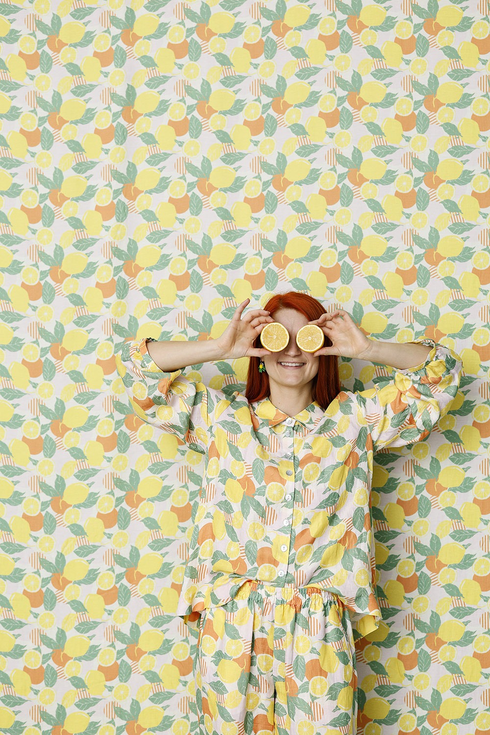 mc924a-shirt with lemon print-mcverdi-skjorte-citron print-cupro-linen-3