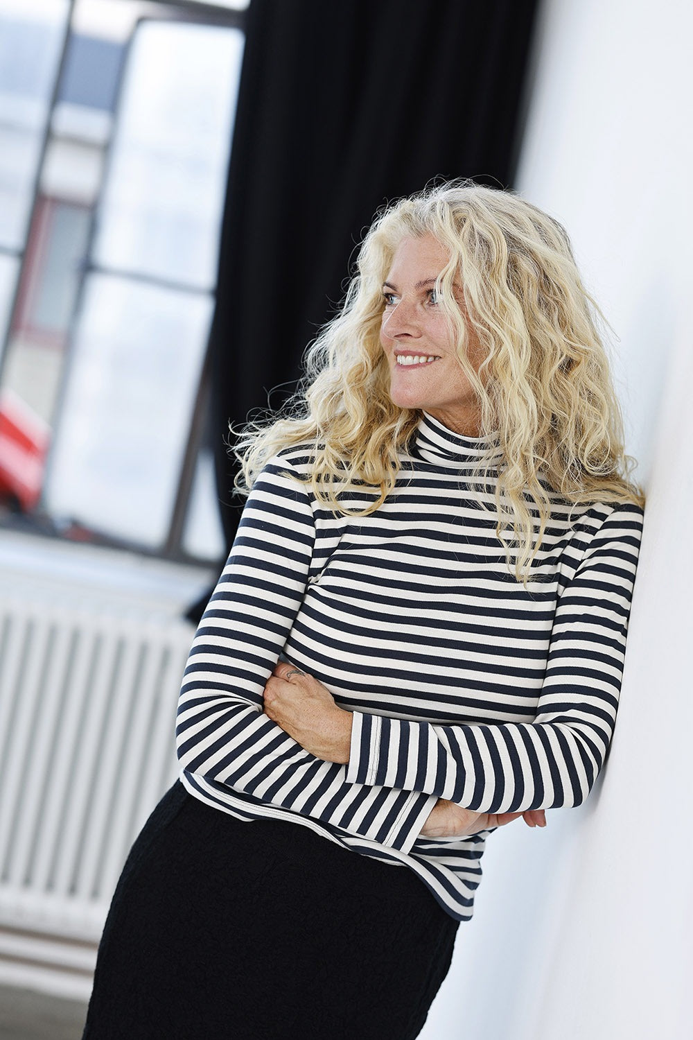 by-basic-4318-white-blak-roll-neck-roll-neck