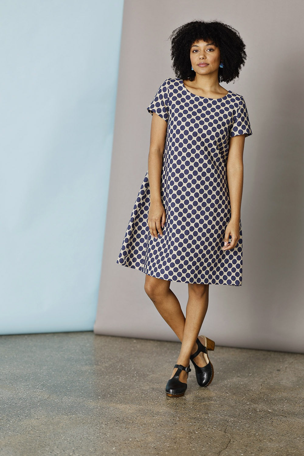 mc804b-blå prikket kjole-blue dot dress-sommerkjole-mcverdi-6