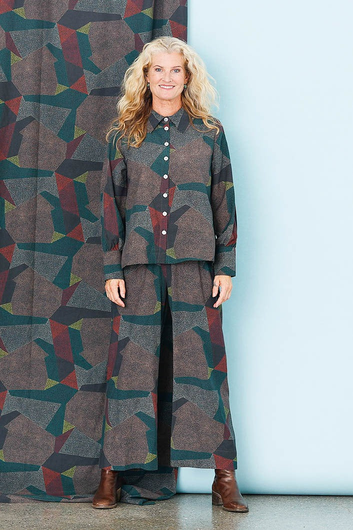 mc945b-multicolour-printed-shirt-mcverdi-kjole-cupro-cotton-skjorte