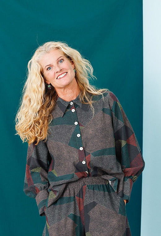 mc945b-multicolour-printed-shirt-mcverdi-skjorte-cupro-cotton-9