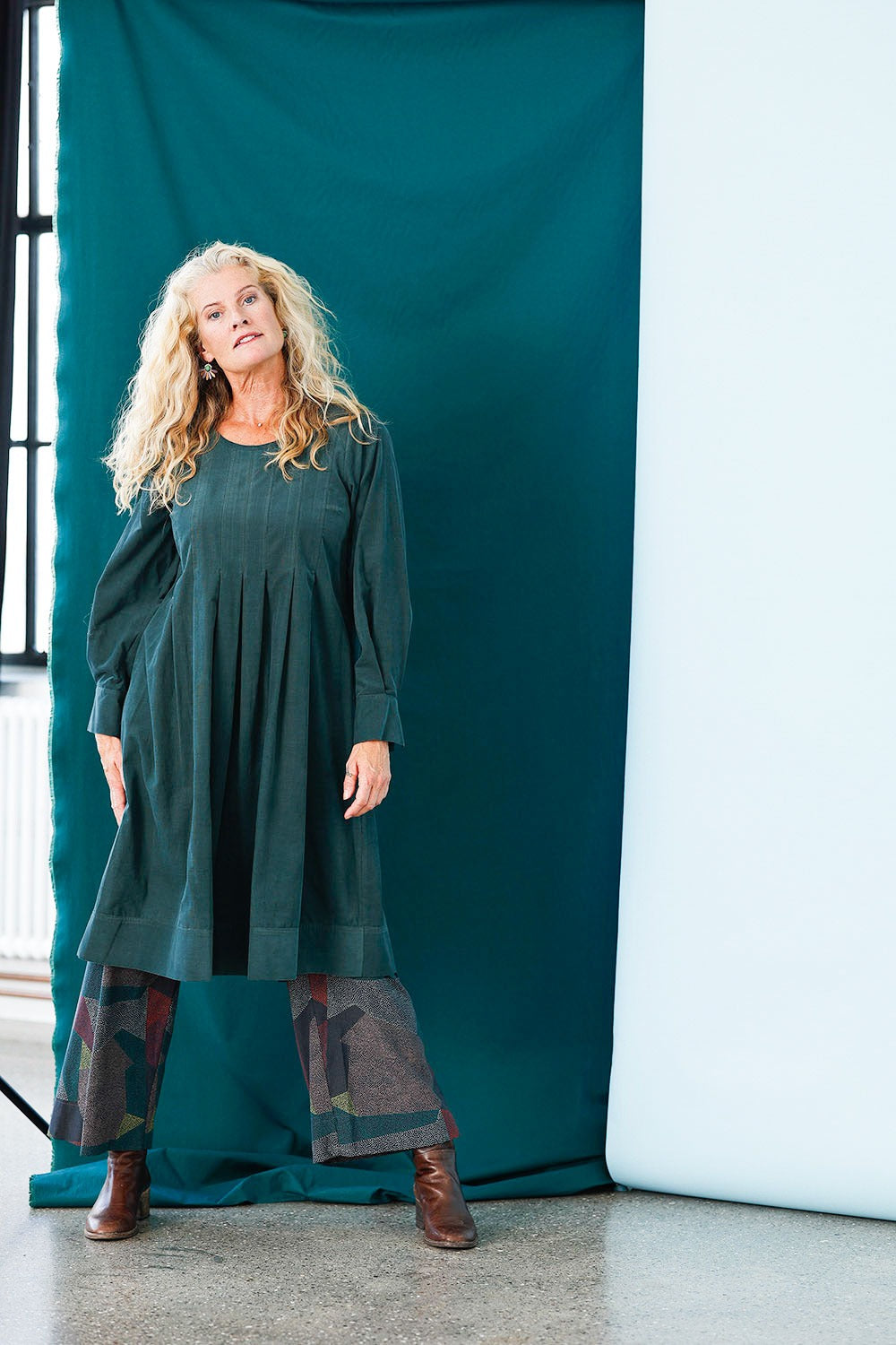 mc946c-grøn corduroy dress-mcverdi-green kjole-fløjl-6