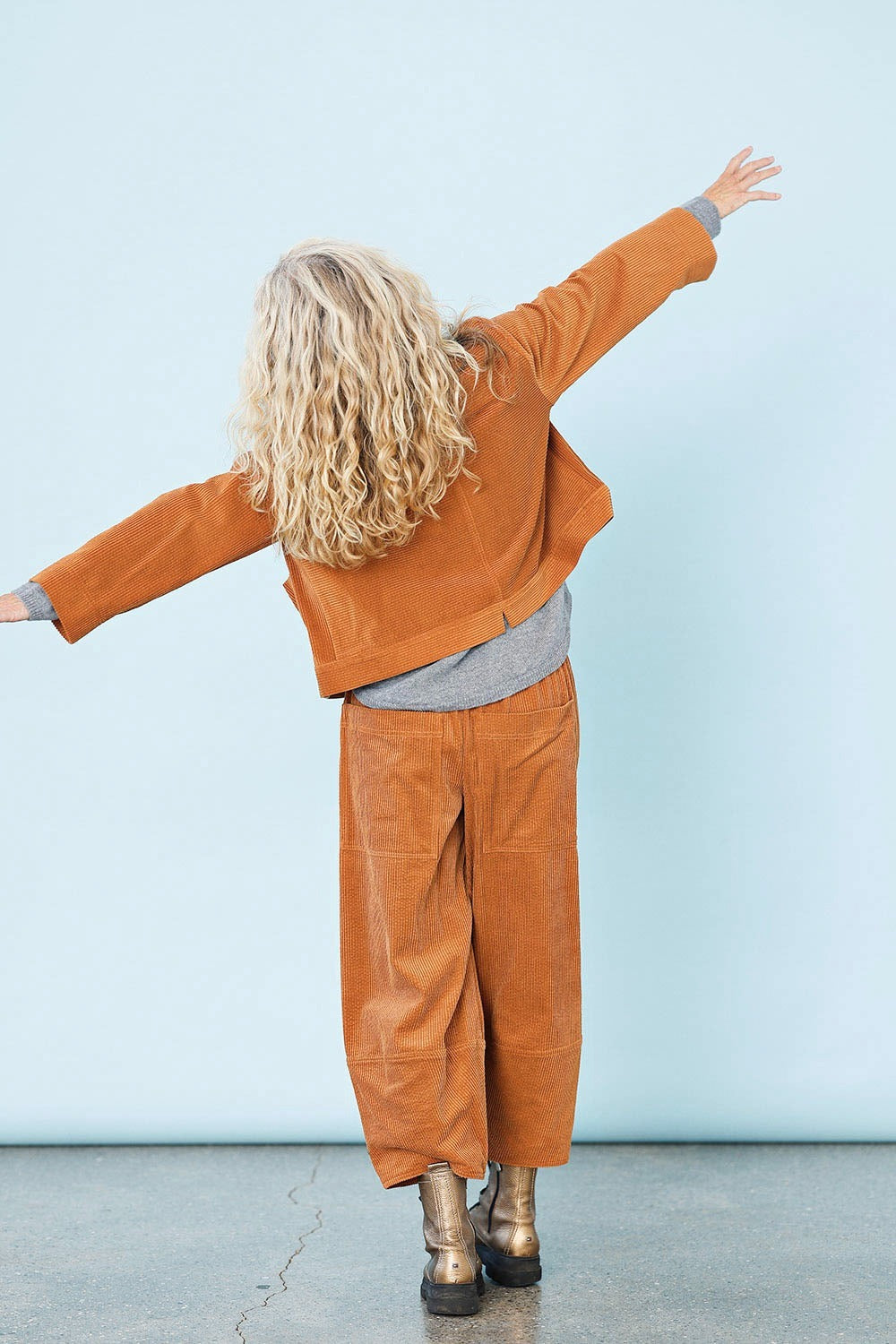 mc947a-terracotta-corduroy-blazer-lille orange-fløjlsjakke-2