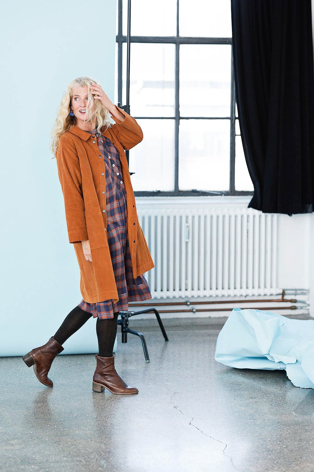 mc947b-terracotta corduroy-long shirt-fløjlsjakke-mcverdi-9