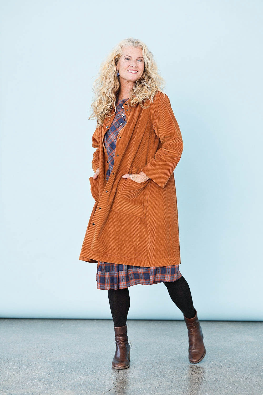 mc947b-terracotta corduroy-long shirt-fløjlsjakke-mcverdi-5