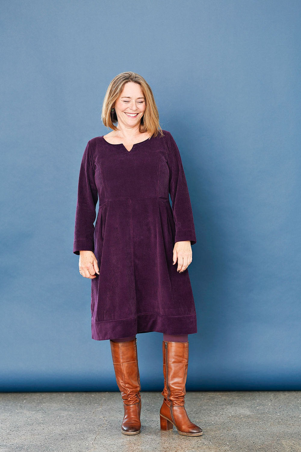 mc947c-purple- corduroy-dress-fitted-fløjlskjole-violet-lilla