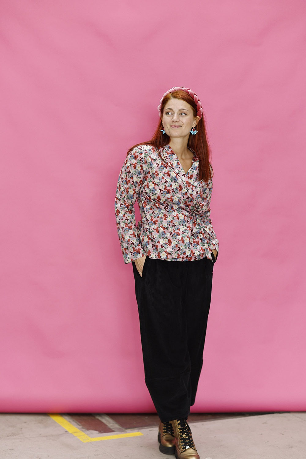 mc907f-black corduroy tousers-mcverdi-sorte fløjlsbukser til kvinder