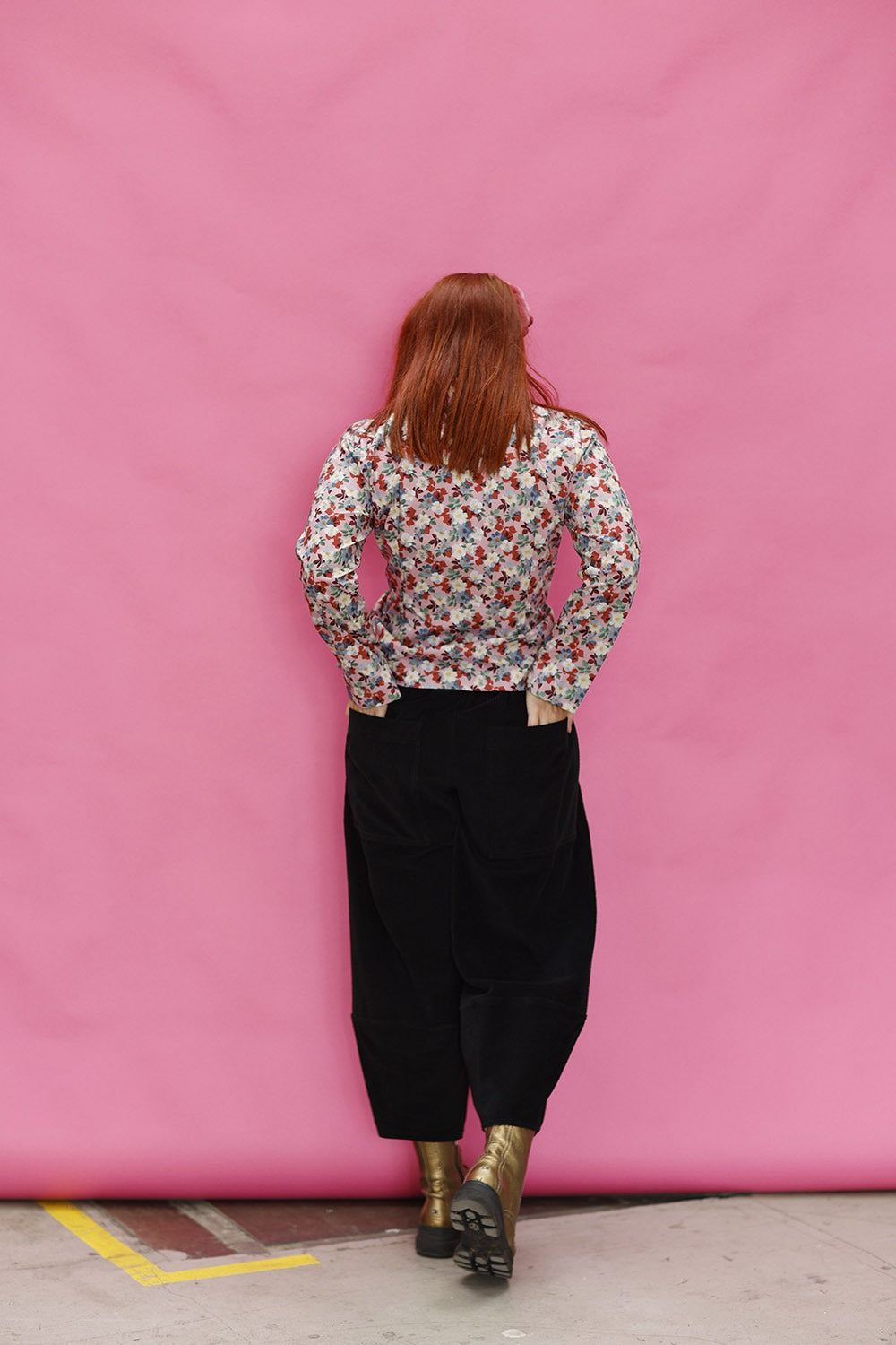 mc907f-black corduroy tousers-mcverdi-sorte fløjlsbukser til kvinder-4