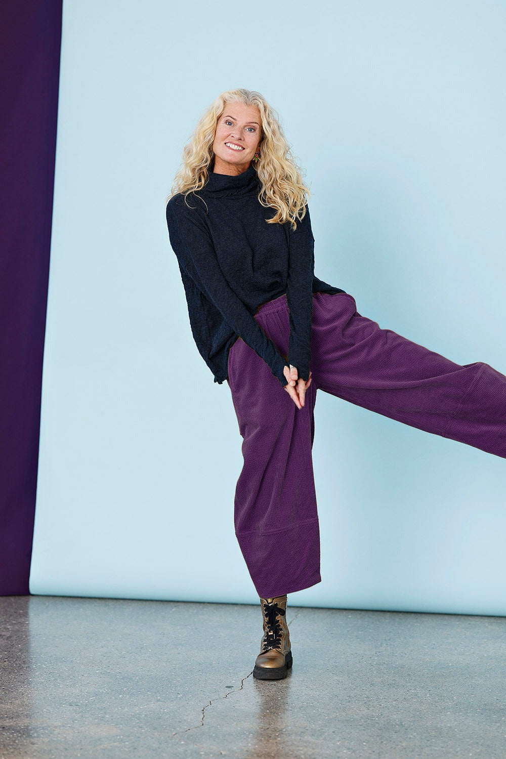 mc947f-purple-lilla-corduroy-mcverdi-fløjlsbukser-2