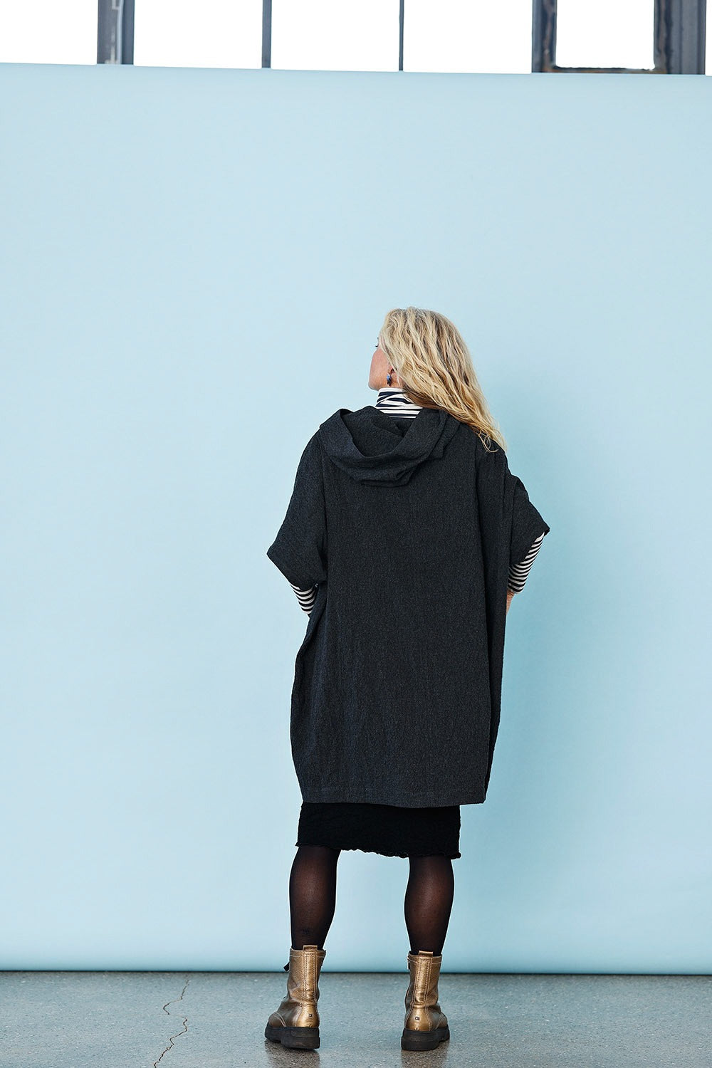 mc949b-grey-oversize-tunic-sweater-mcverdi-3