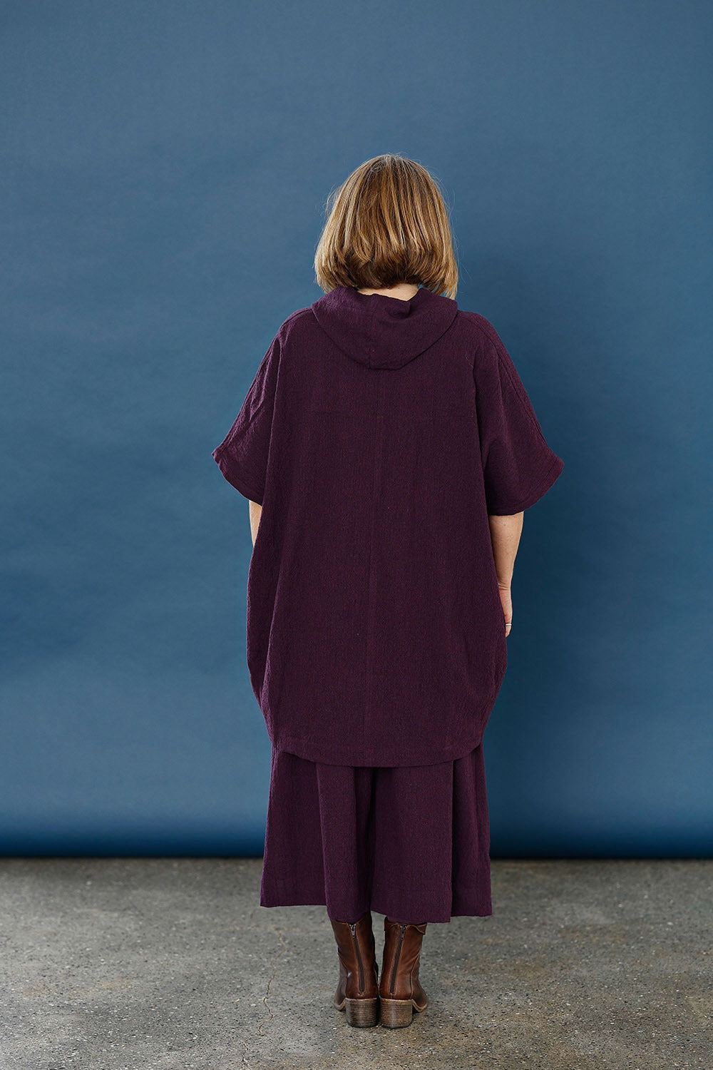 dark purple tunic dress Iiniim Praise Dance Tunic for Women Round Neck Sleeveless Lace-up Liturgical Overlay Tunic Dress Dark Purple XL, Women's