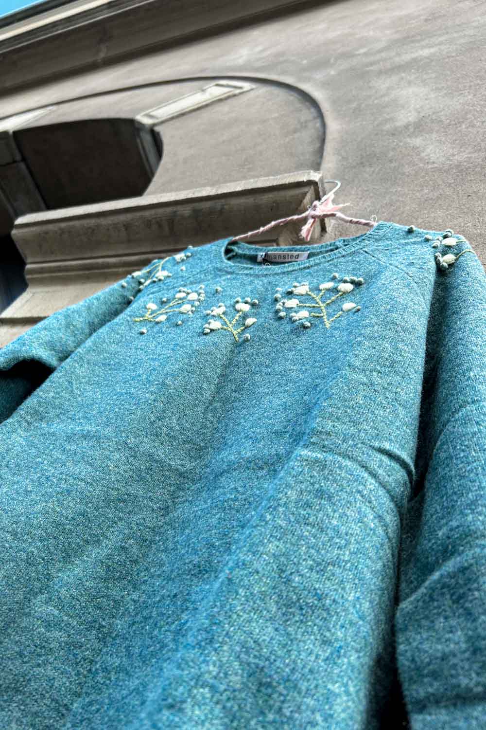 mansted-vicky-57-grøn-mcverdi-strik-wool-broderi-newin-2