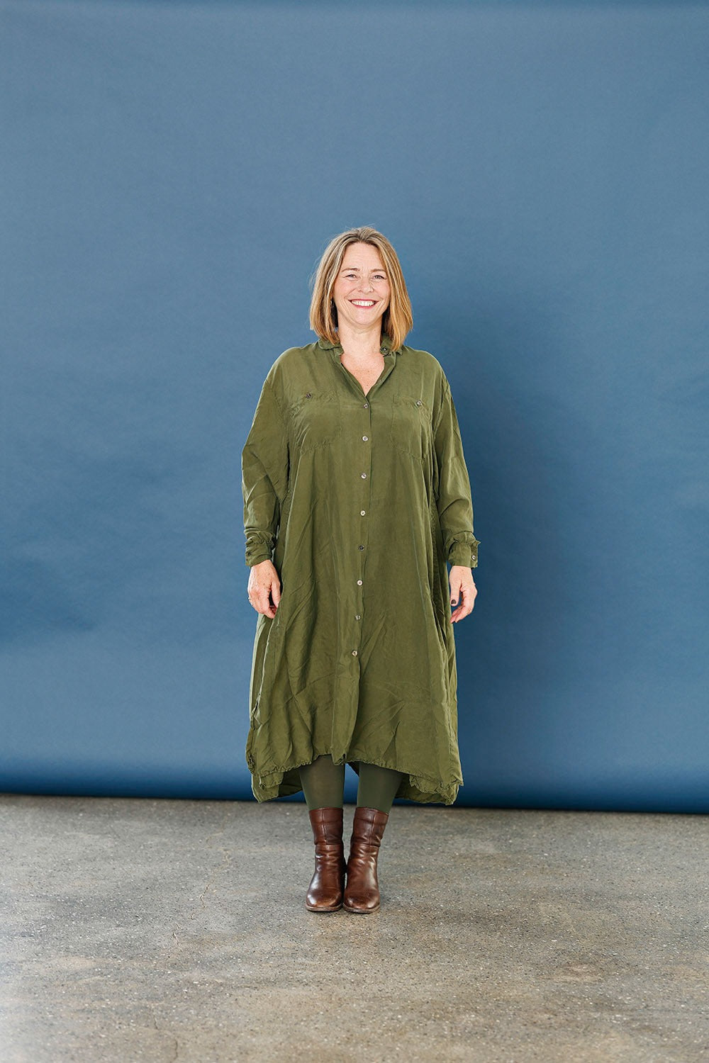 wunderwer-242025-freund-mcverdi-grøn-green-privatsachen-silkekjole-silk dress