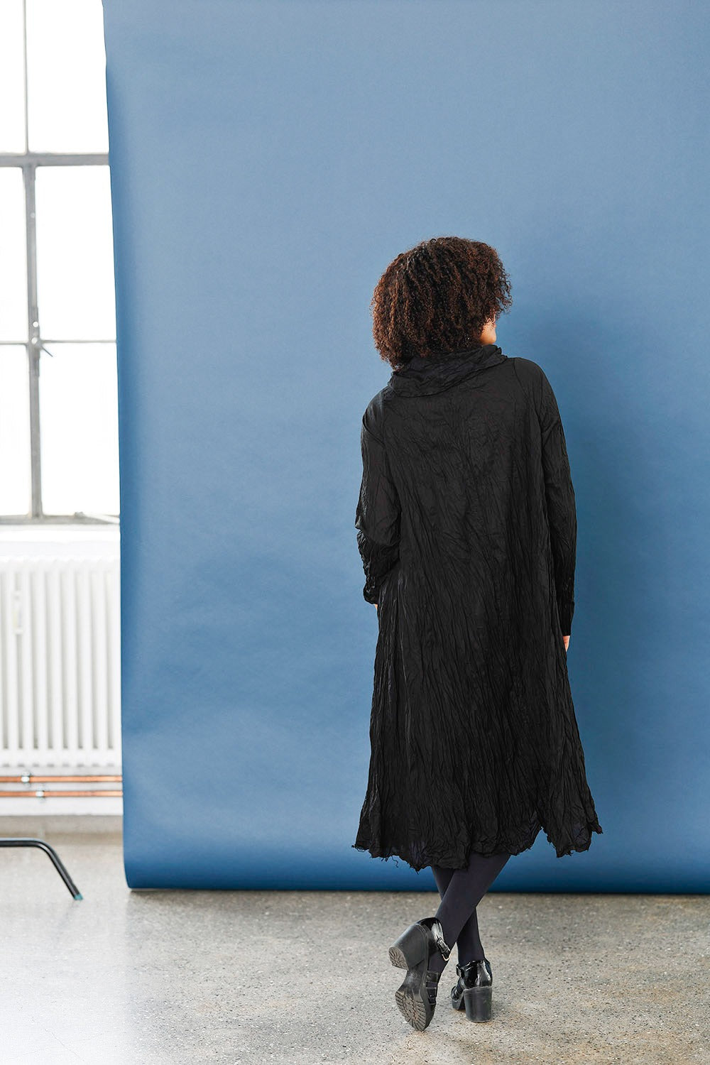 lichlieb-kaviar-privatsachen-sort-kjole-mcverdi-krøllet-bomuldskjole-3