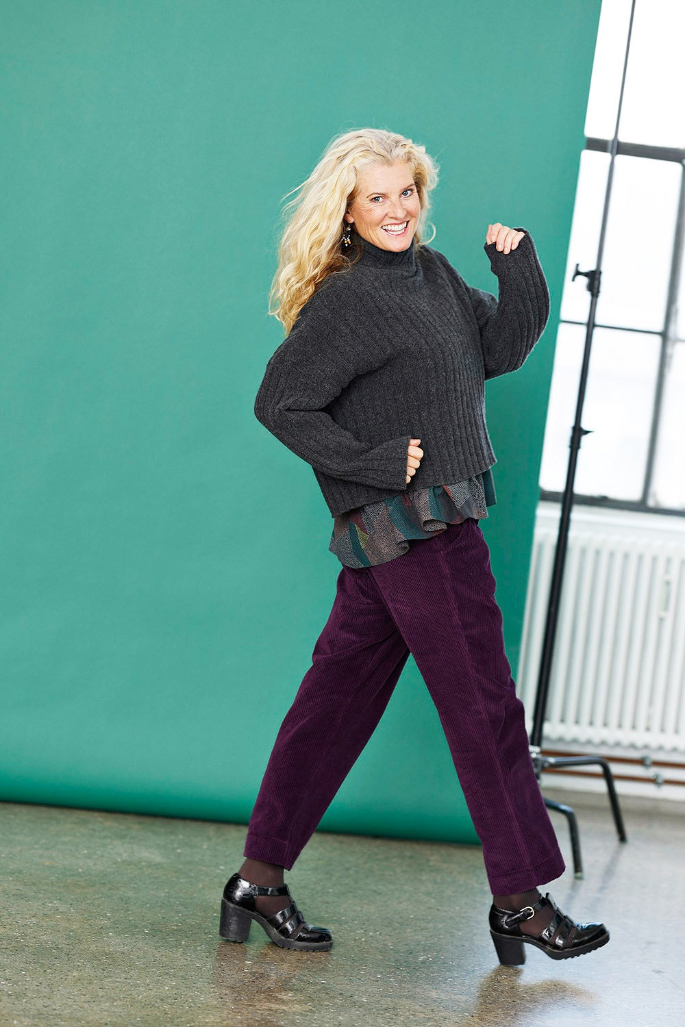 Muse-wear-autumn-sweater-chunky-dakr grey-grey-cool-2-3