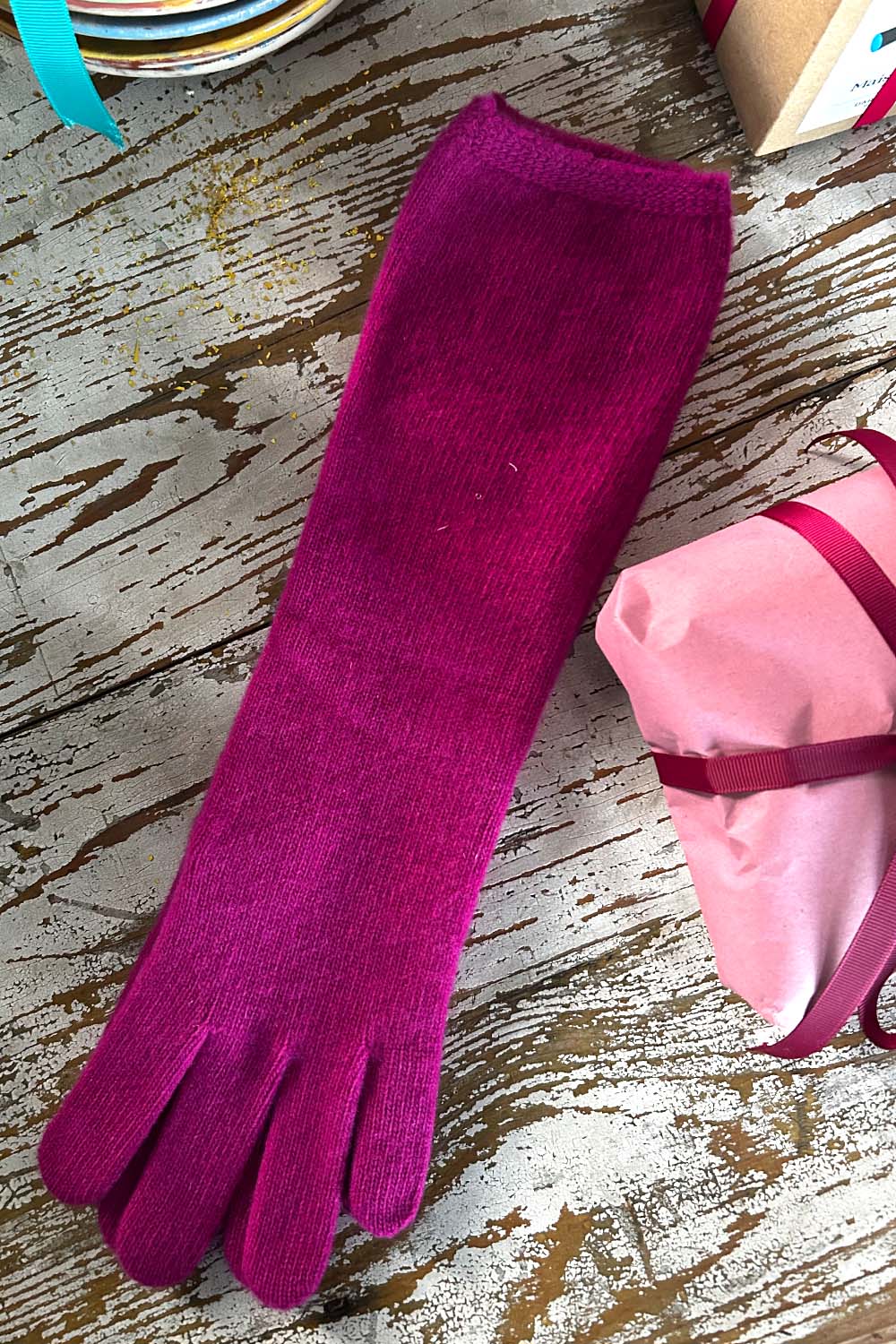 lange-cashmere-handsker-i-pink-mcverdi-accessories