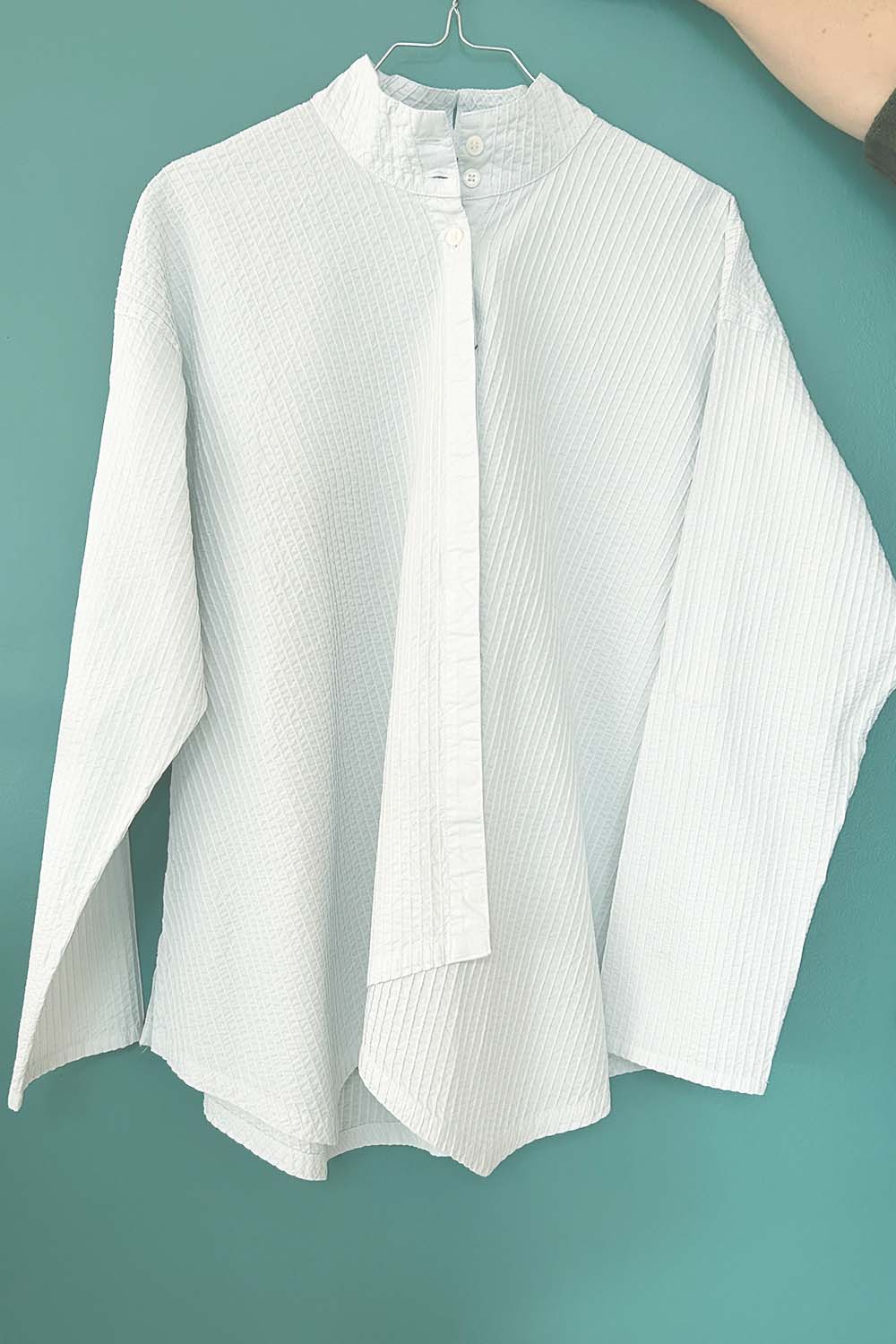 ym-1021836-3302-skjorte-silverwhite-mcverdi