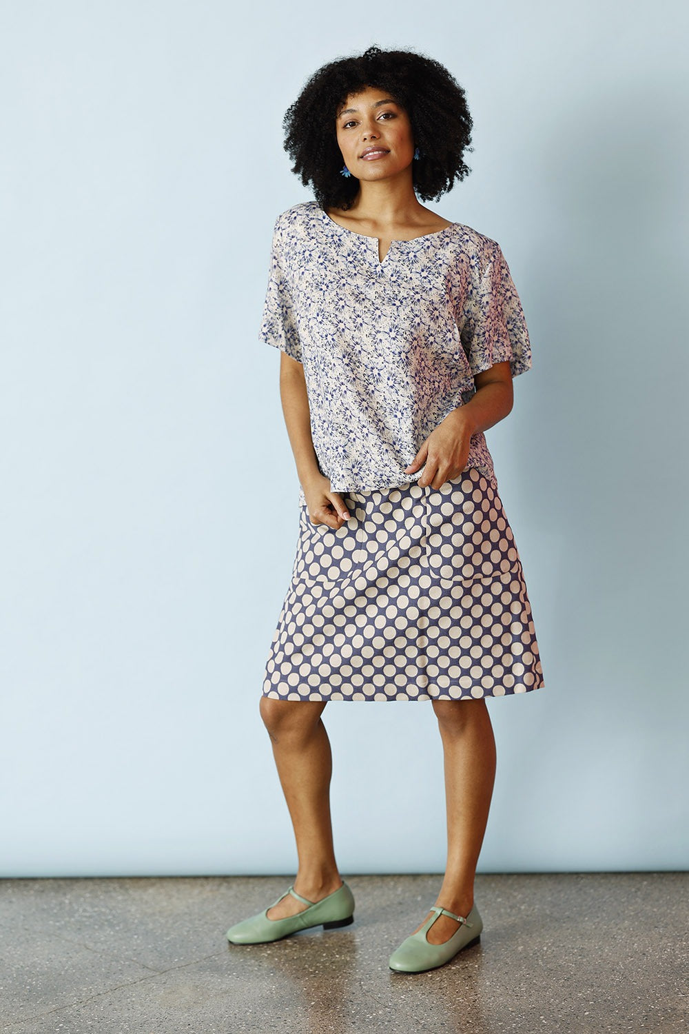 Mc964a-bf-bluse-blomster-sommerbluse-summershirt-hør-linen-linenshirt-hørbluse