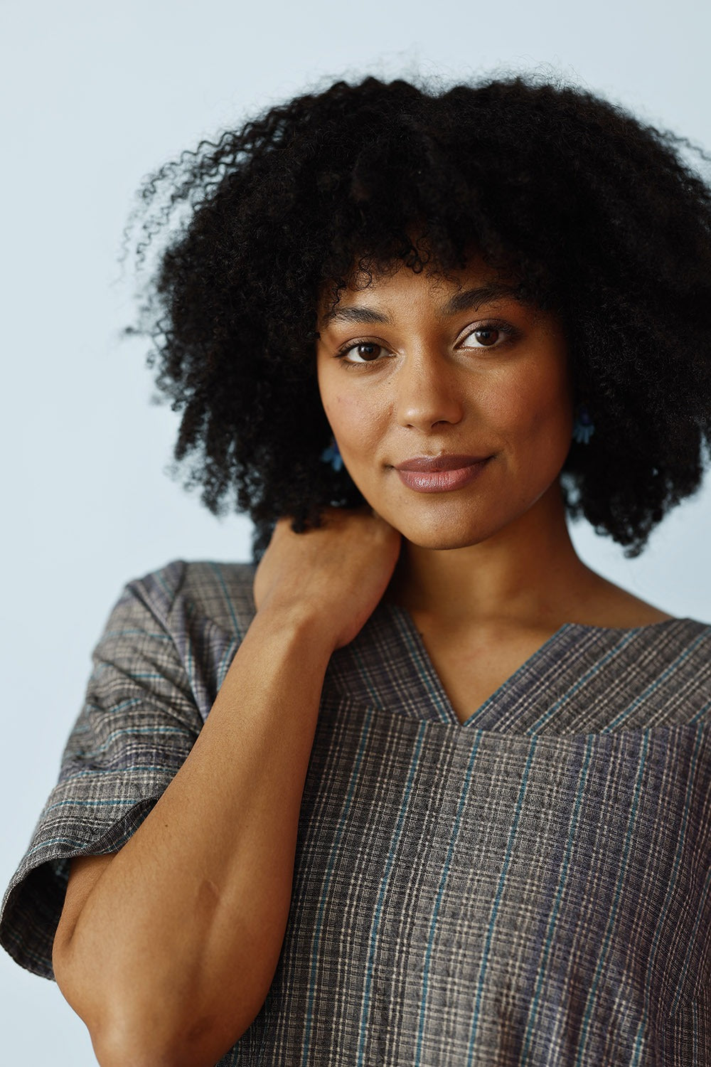 Vimeo-mc965c-bu25-mcverdi-danskdesign-kjole-dress-sommerkjole-blågrå-summerdress-sommerstyle-bomuld-bomuldskjole-ss25-7