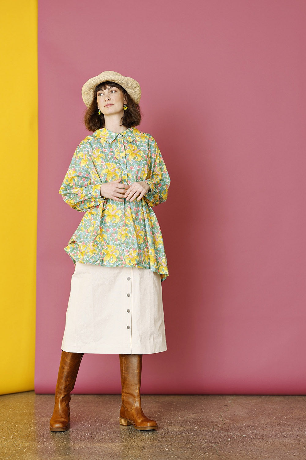 mc967b-li25-skjorte-liberty-skjorte-shirt-libertyshirt-libertyskjorte-sommerstyle-sommer25-danskdesign-mcverdi-4