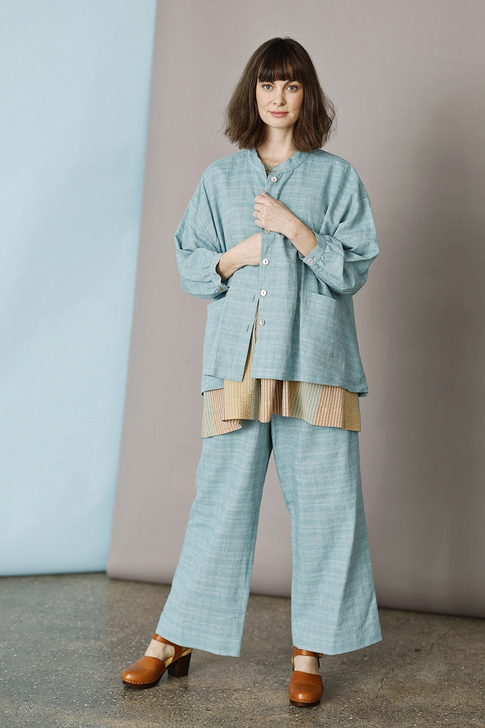 Vimeo-mc969a-tu25-rita-skjorte-shirt-hørskjorte-sommerskjorte-summershirt-ss25