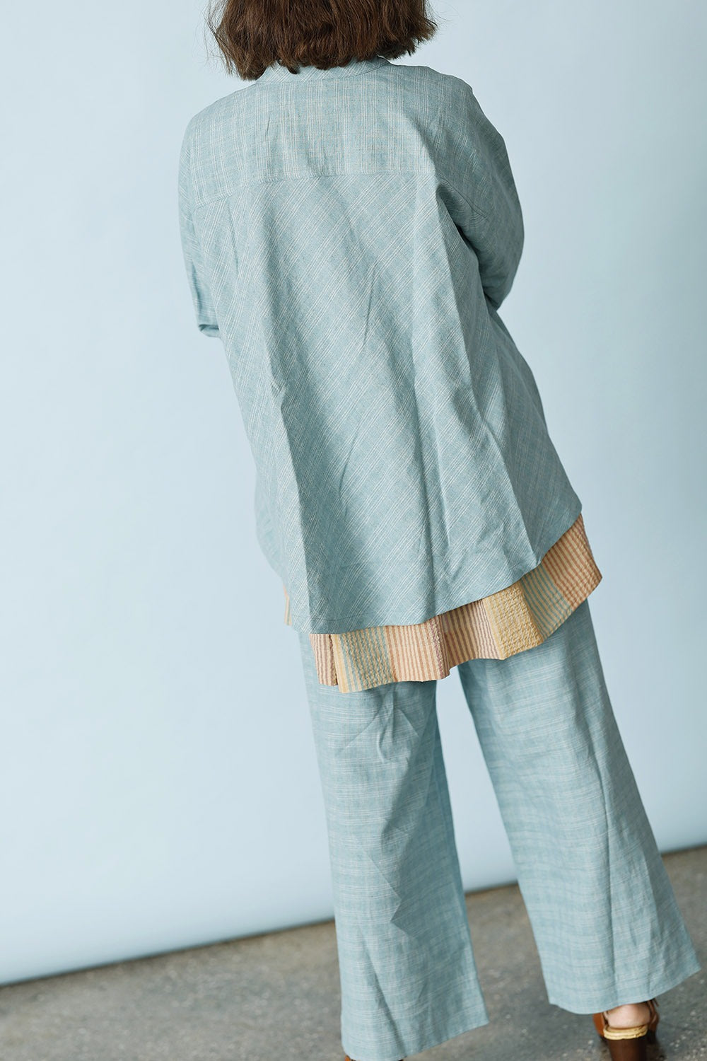 mc969a-tu25-rita-skjorte-shirt-hørskjorte-sommerskjorte-summershirt-ss25-4