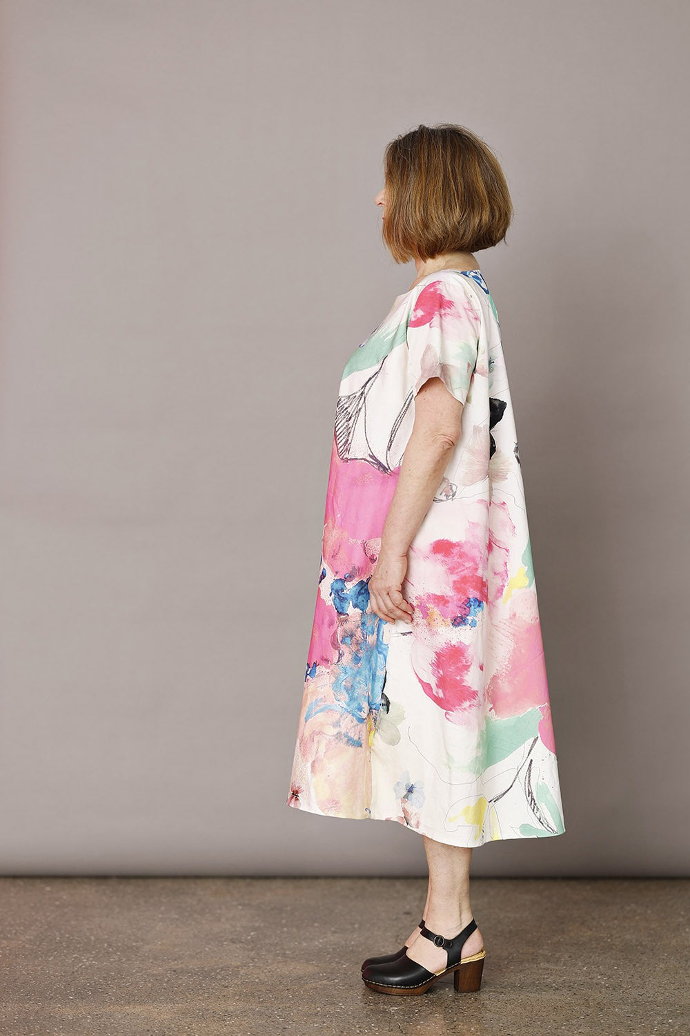 Mc970c-pi25-charlotte-kjole-A-sihulet-signe-kejlbo-grafisk-print –