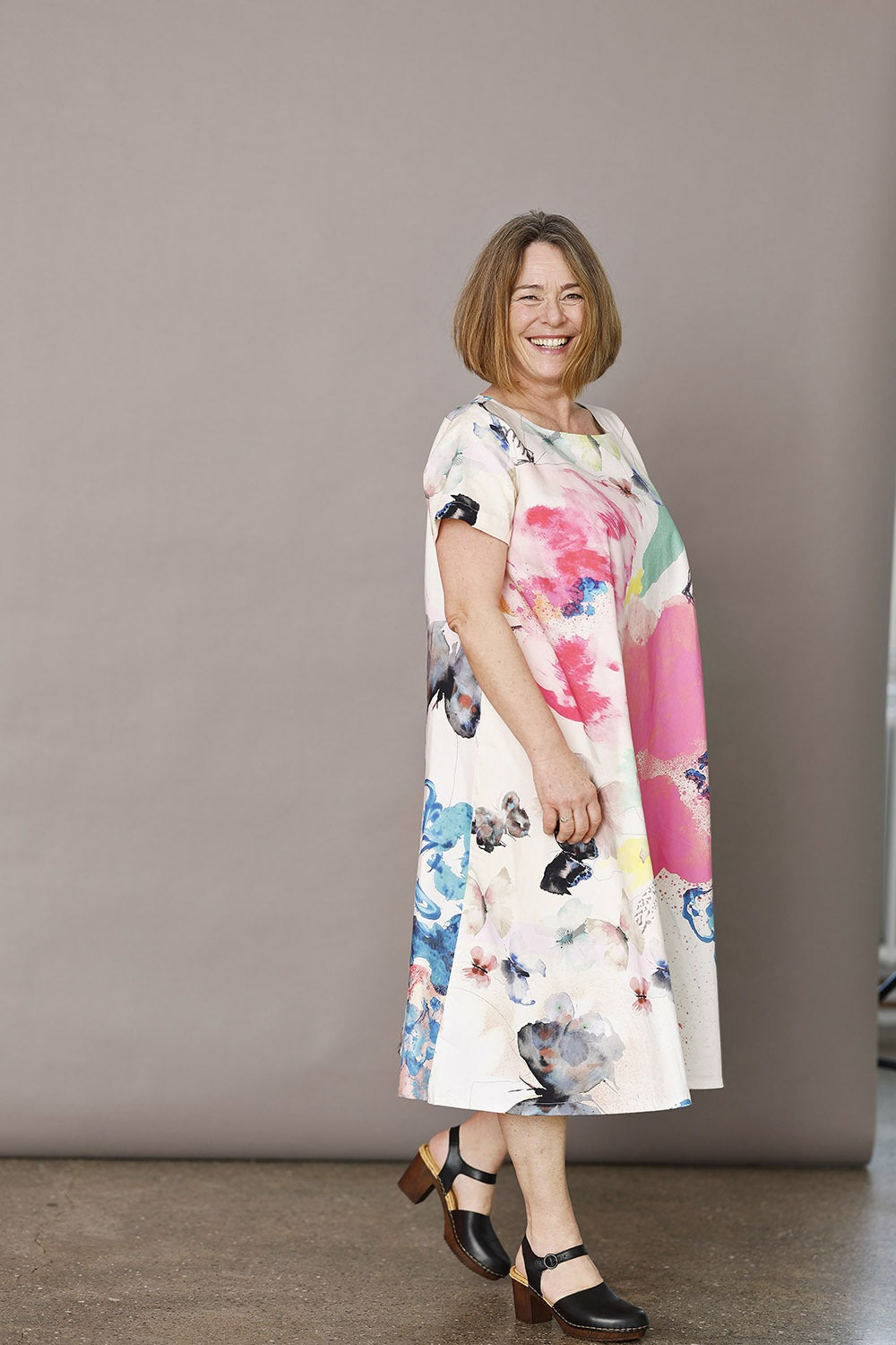 Mc970c-pi25-charlotte-kjole-A-sihulet-signe-kejlbo-grafisk-print -4