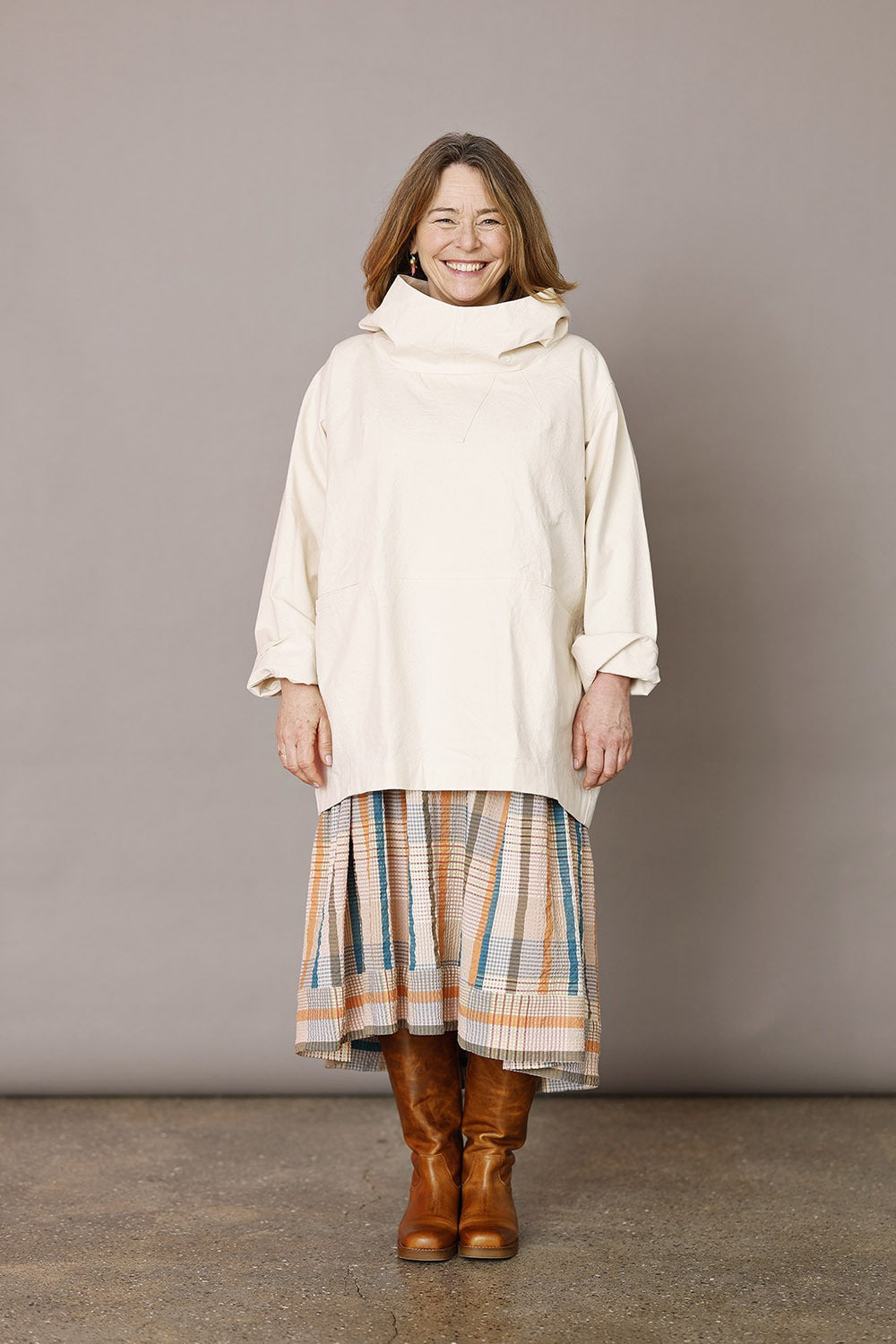 Mc971b-wh25-b-busseronne-oversize-hvid-bomuls-jakke