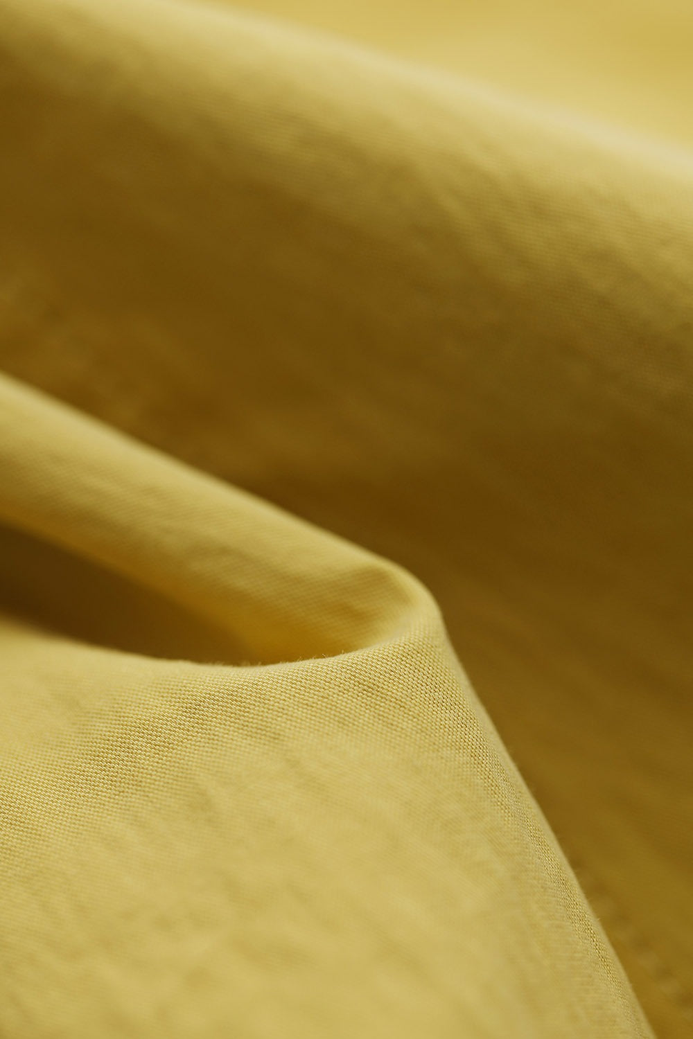 mc920a-ye25-gul-yellow-sommermateriale-bomuld-ss25-slowfashion