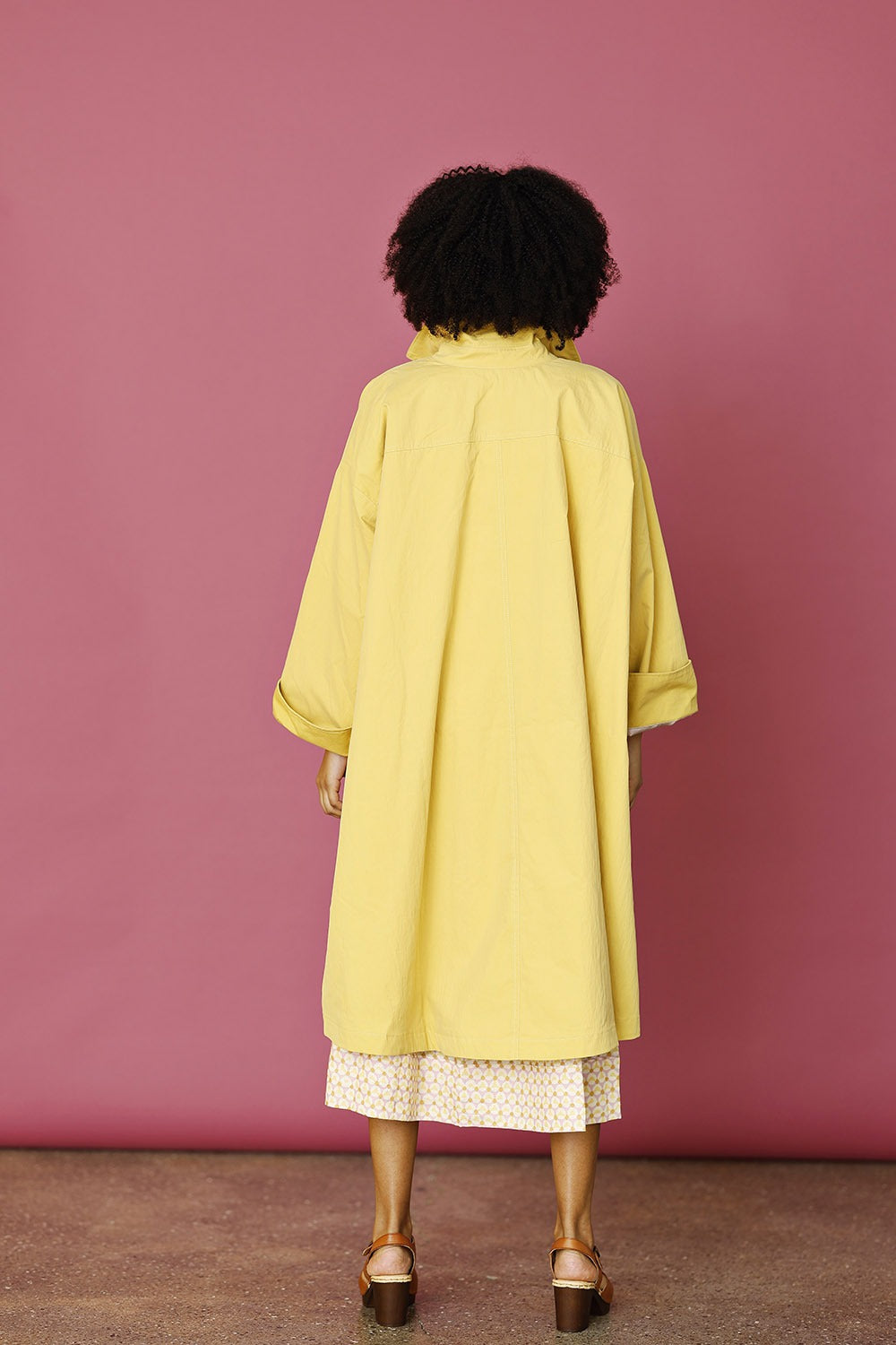 mc920c-ye25-mcverdi-danskdesign-frakke-lunafrakke-coat-forårsfrakke-sommerjakke-gul-yellow-5