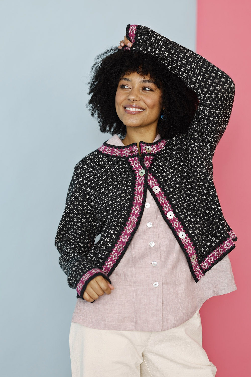 mc954a-sort-pink-cardigan-knit-strik-norskstrik-uld-almmeuld